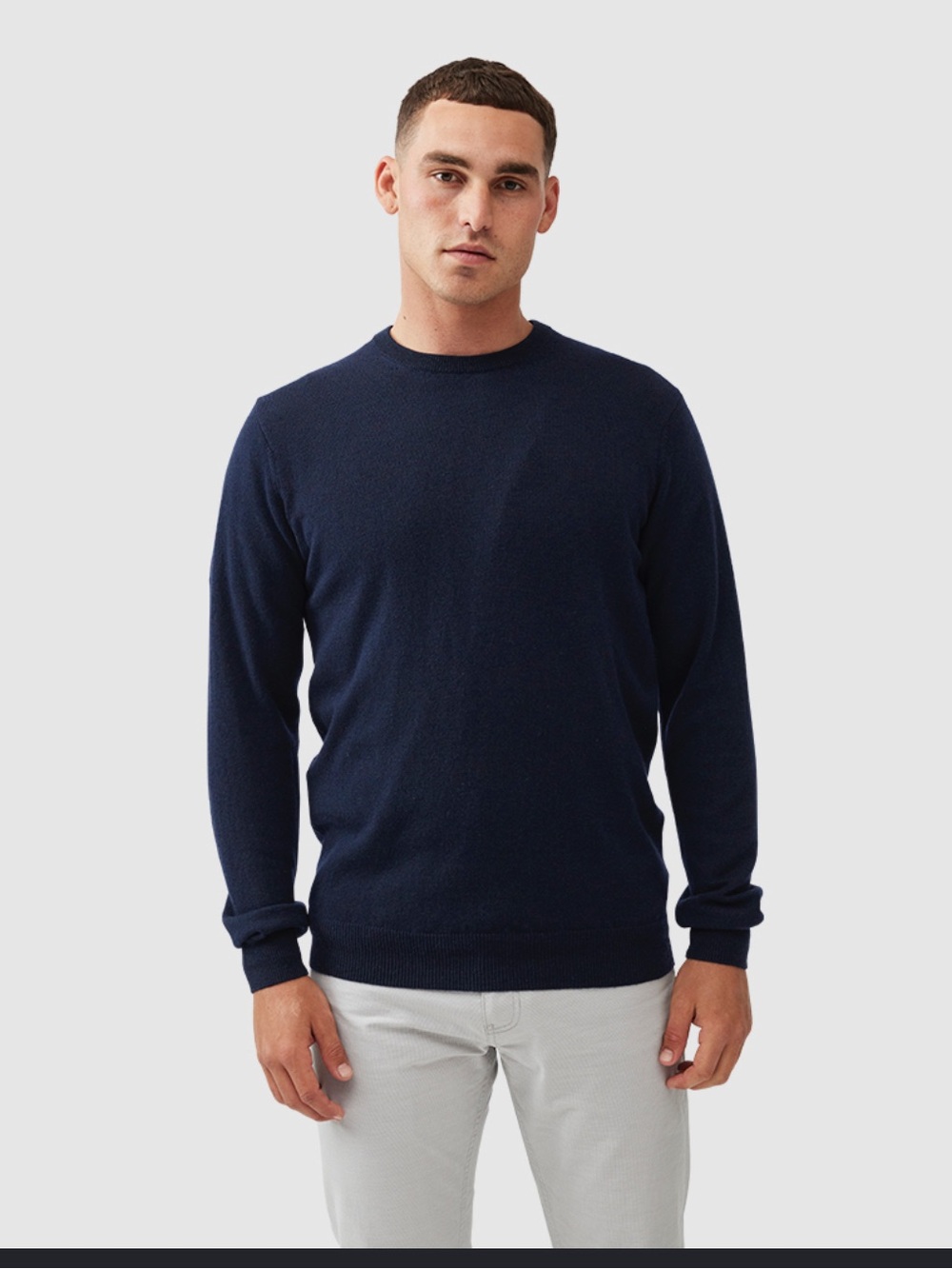 Rodd & Gunn Men’s Navy Crew Neck Sweater in wool rich blend & cashmere large